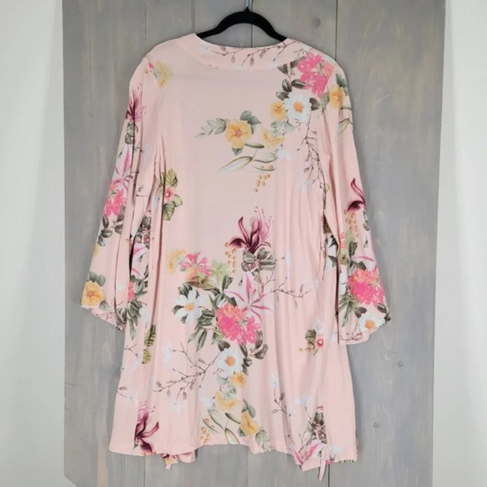 Plum Pretty Sugar Floral Robe Kimono‎ Women Medium Pink Boho Cover Up Pink